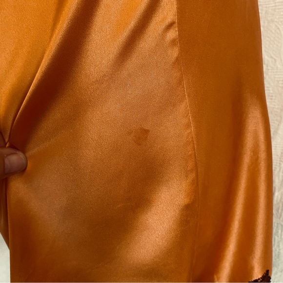 Pure silk XS/ S chemise/slip melon orange with black trim. - Picture 7 of 7